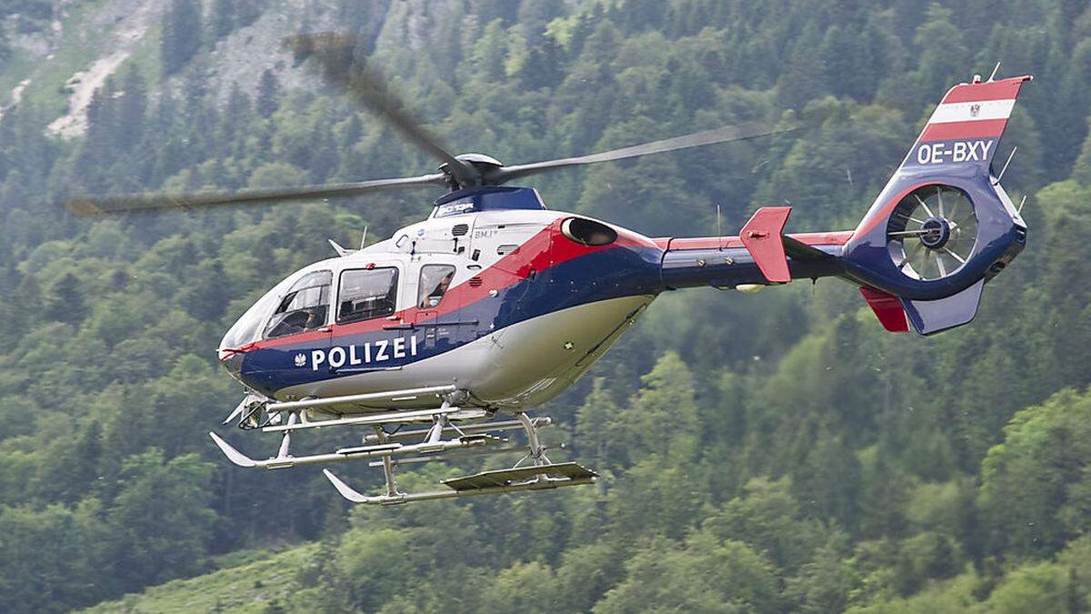 Polizeihubschrauber rückte aus