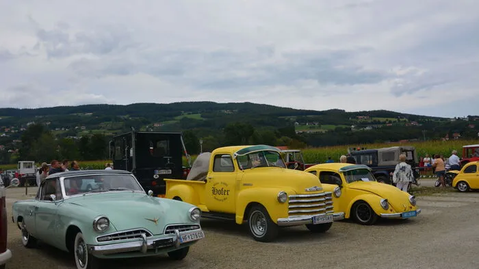 Am Stubenbergsee fand am Sonntag schon das zweite Mal ein Oldtimertreffen des Vereins "Oldiefoahra Stubenberg See" statt.