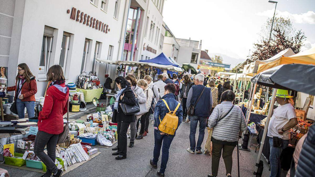 Der Ursulamarkt lockt jedes Jahr tausende Besucher an