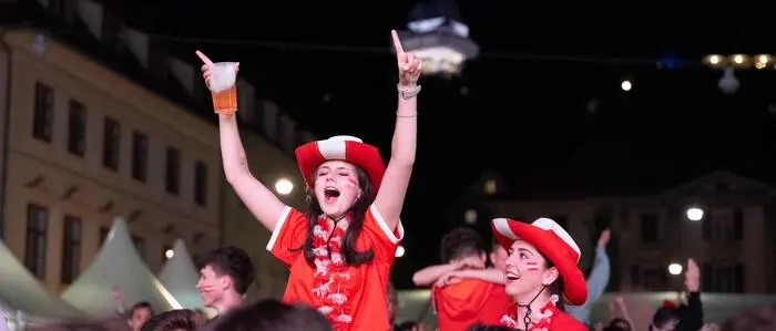 Toooor! Die Stimmung beim Public Viewing am Karmeliterplatz war immer toll, hier findet heuer aber kein gemeinsames Kick-Schauen statt