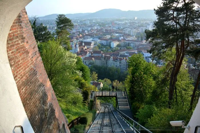 Mitmachen ist noch möglich. Fotografen sind eingeladen, maximal drei Graz-Fotos an graz@kleinezeitung.at zu schicken.