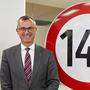 Verkehrsminister Hofer muss sich für seinen Tempo-140-Vorstoß aktuell Kritik gefallen lassen.
