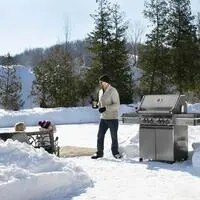 Auch im Winter kann man im Freien grillen