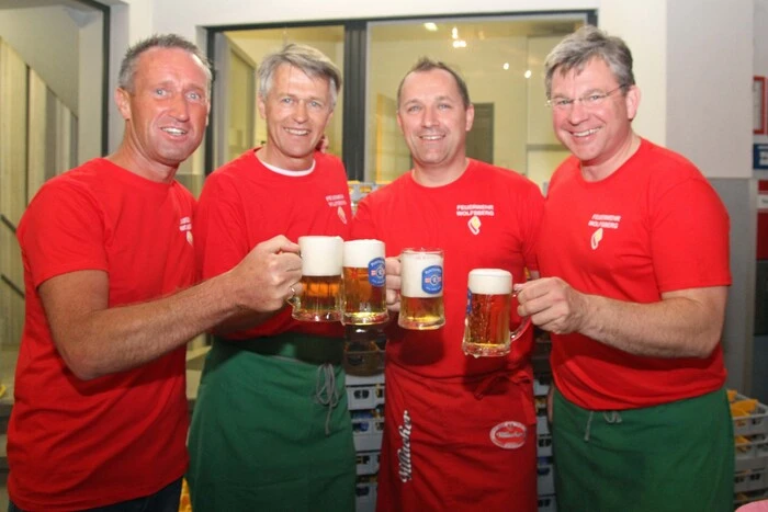 Klicken Sie sich durch die Galerie eines tollen Feuerwehrfestes