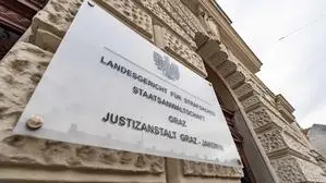 Die Reise hätte auch wieder in der Haft enden können