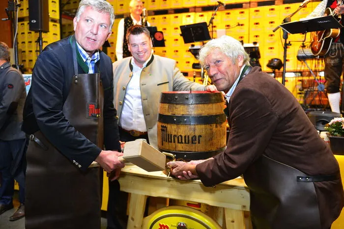 Inklusive Bieranstich klarerweise.