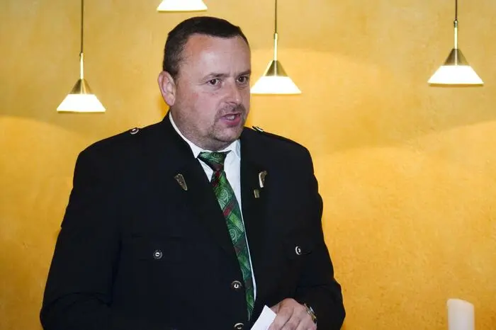 Thomas Ploschnitznigg trat als Kassier zurück, Harald Freigassner wurde als neuer Kassier gewählt.