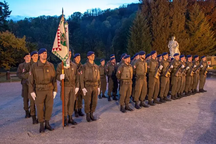 Die Soldaten kommen vom Versorgungsregiment 1 aus Gratkorn, vom Aufklärungsartilleriebataillon7 aus Feldbach ...