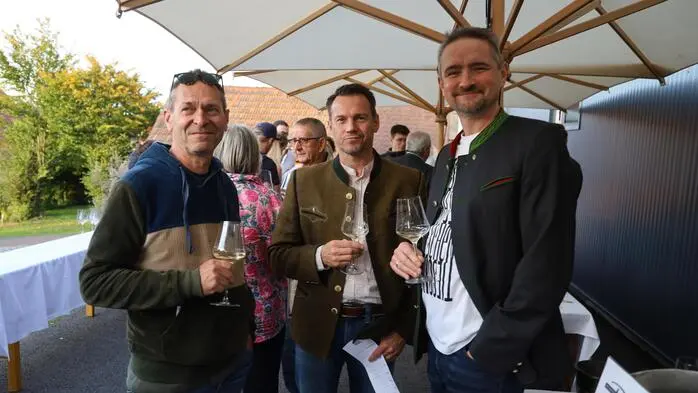 Schon seit Jahren gehört die Weinsorte Burgunder zu den Spezialitäten der TAU-Winzervereinigung in Tieschen