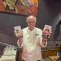 Chocolatier Josef Zotter unterstützt das Rotary-Projekt „Tasting Rotary“ mit 600 Tafeln Schokolade