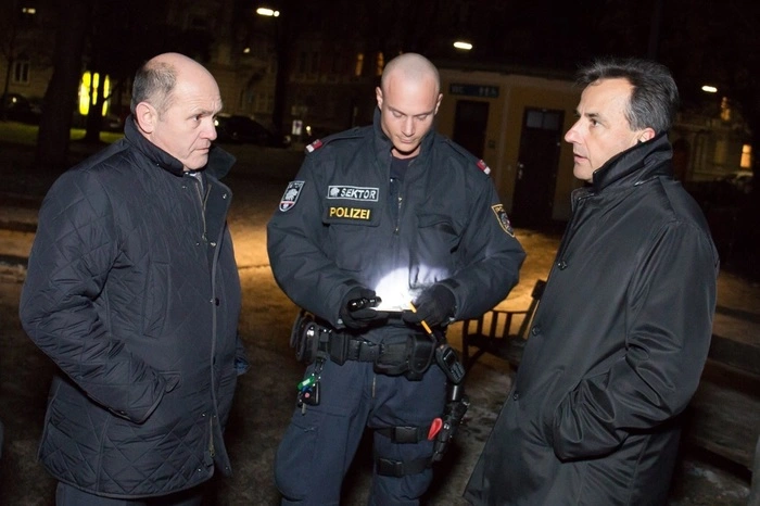Nun sicherte Sobotka zu, dass die Grazer Polizei verstärkt wird. Nagl: "Das hat nichts mit dem Wahlkampf zu tun."