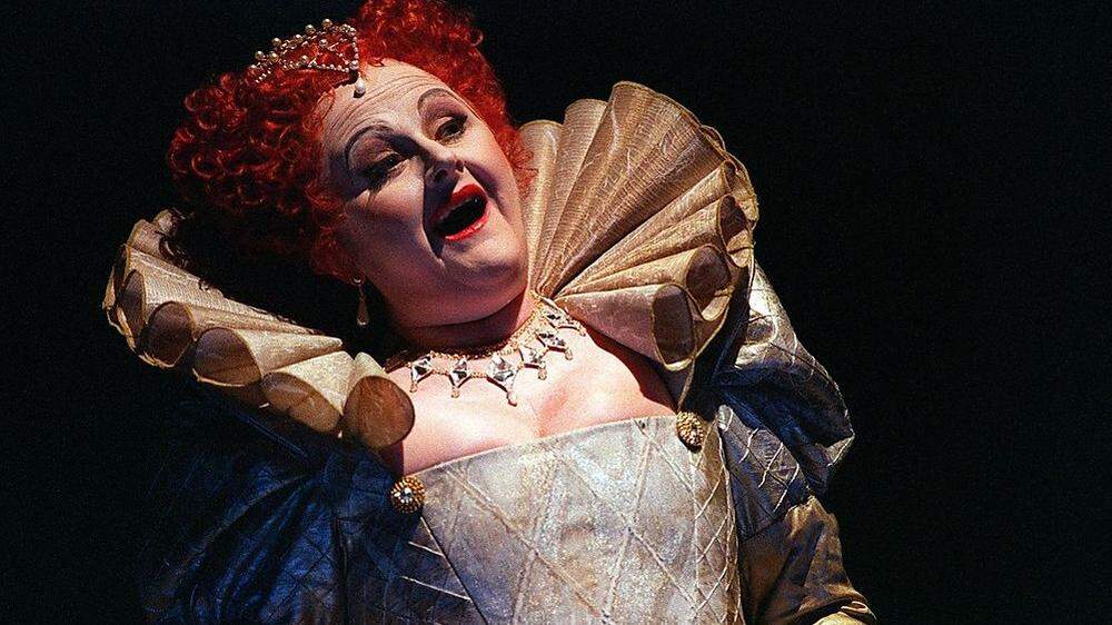 Edita Gruberova als Königin Elisabeth in &quot;Roberto Devereux&quot;, hier in einer Produktion in der Wiener Staatsoper.