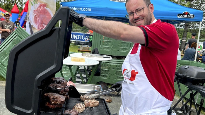 Veranstaltet von der Austrian Barbecue Association (Österreichischer Grill-Verband) mit Präsident Bernhard Steinhauer an der Spitze kürte eine 50-köpfige Fachjury an zwei Wettkampftagen die strahlenden Sieger in Competitions und Meisterschaften.