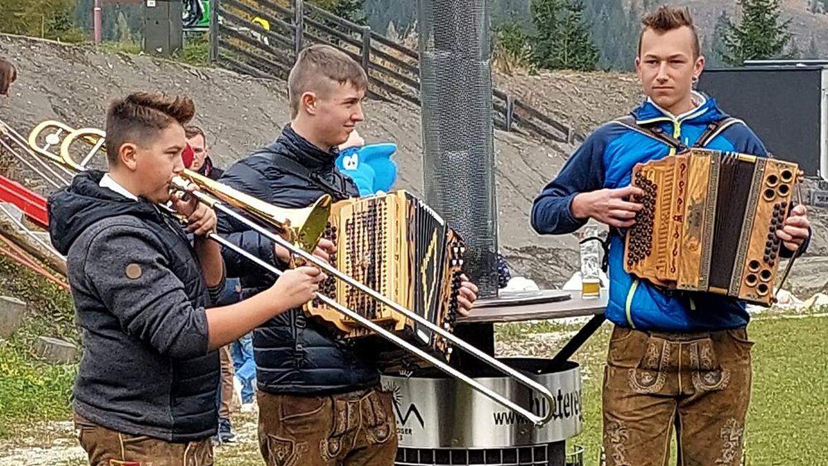 Die Lausbuam Musi hat die Gelegenheit für besondere Auftritte