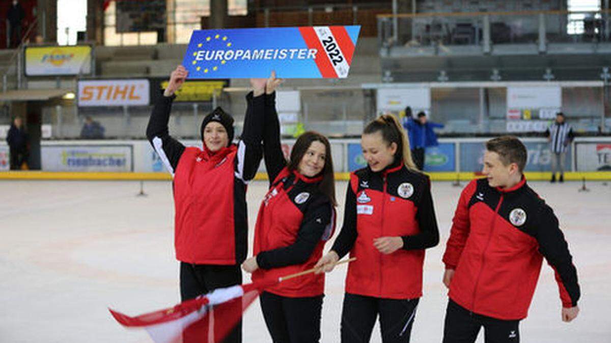 Moritz Schiefer, Melanie Leiter,  Anja Mandl und Thomas Friess wurden Europameister im Teambewerb der U16