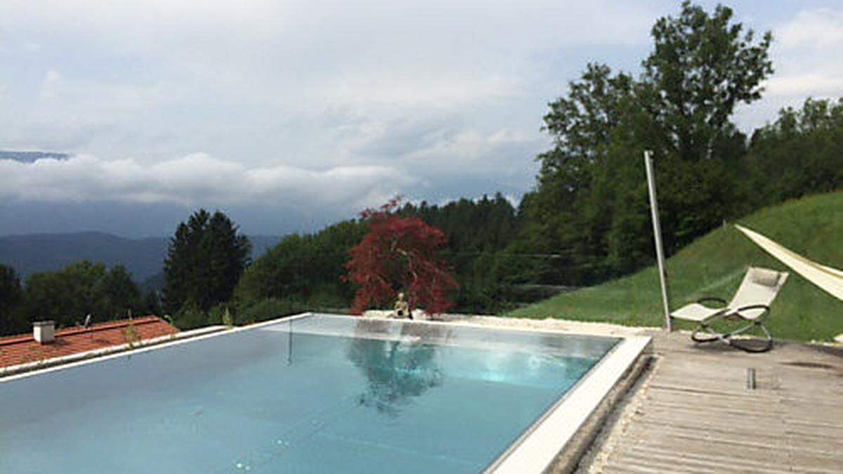 Blick vom Soami Yoga Retreat Center in Obermillstatt in Richtung Spittal