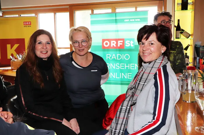 Bitte klicken Sie sich durch die Bilder!