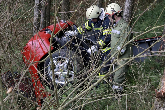 Weitere Bilder vom Unfallort.