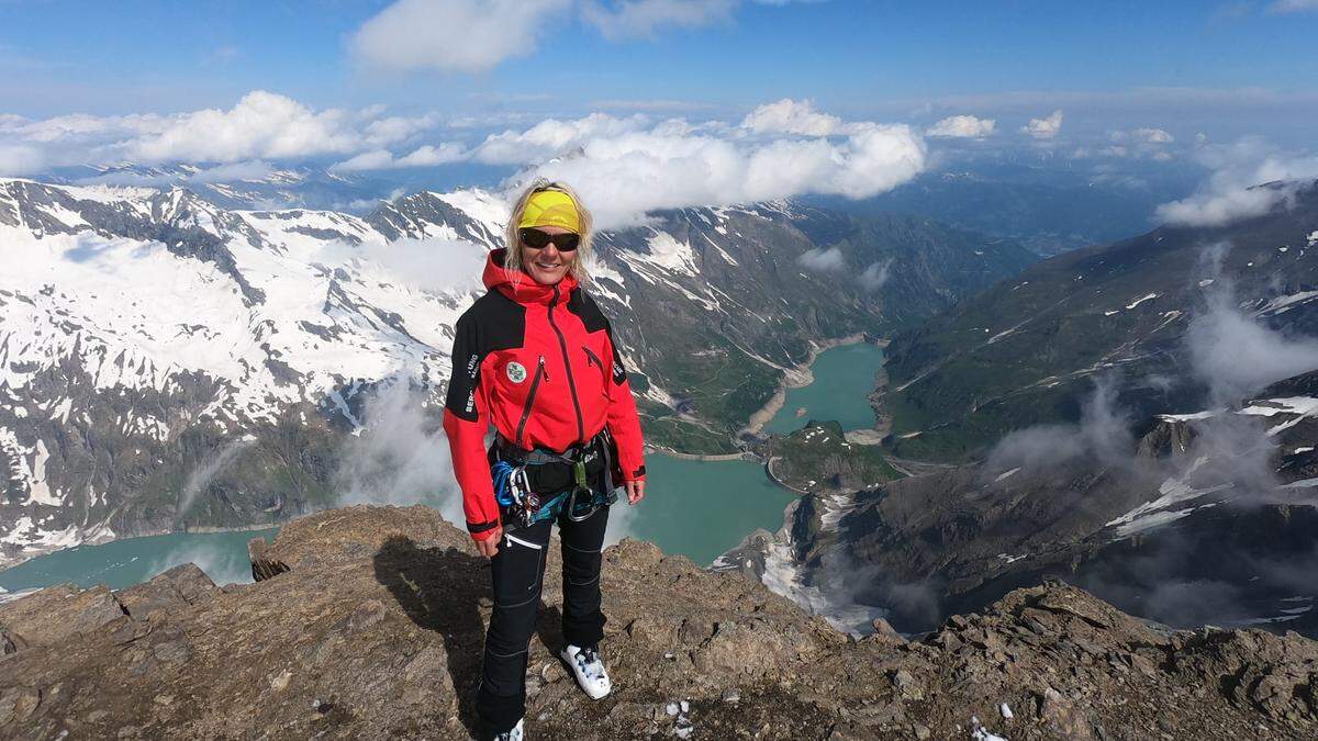 Anita Pussnig im Einsatz bei der Bergrettung Fragant
