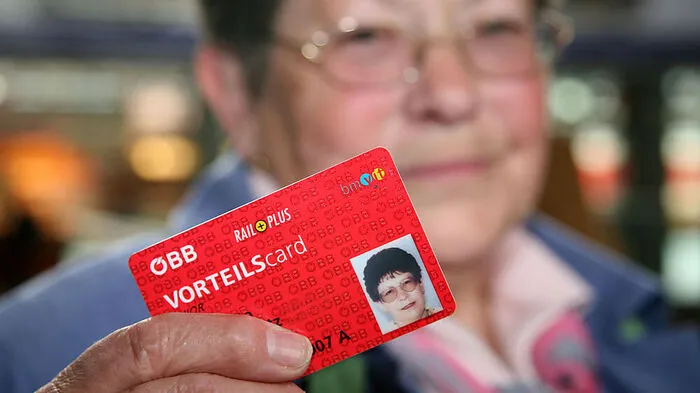 In Graz brauchen Senioren eine ÖBB-Vorteilscard, wenn sie ermäßigte Tickets für Straßenbahnen und Busse kaufen wollen