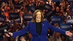 August 20, 2024, New York, New York, USA: Milwaukee Wisconsin August 20 2024 .Vice President Kamala Harris and her running mate Minnesota Governor Tim Walz hold a Campaign rally at the .Fiserv Fourrm on the second night of the Democratic National Convention in Chicago. Chicago USA - ZUMAct2_ 20240820_faf_ct2_072 Copyright: xBrucexCotlerx