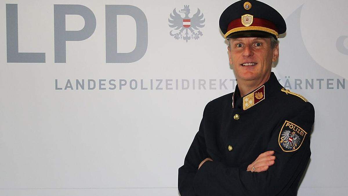 Horst Jessenitschnig wird zum Oberst befördert
