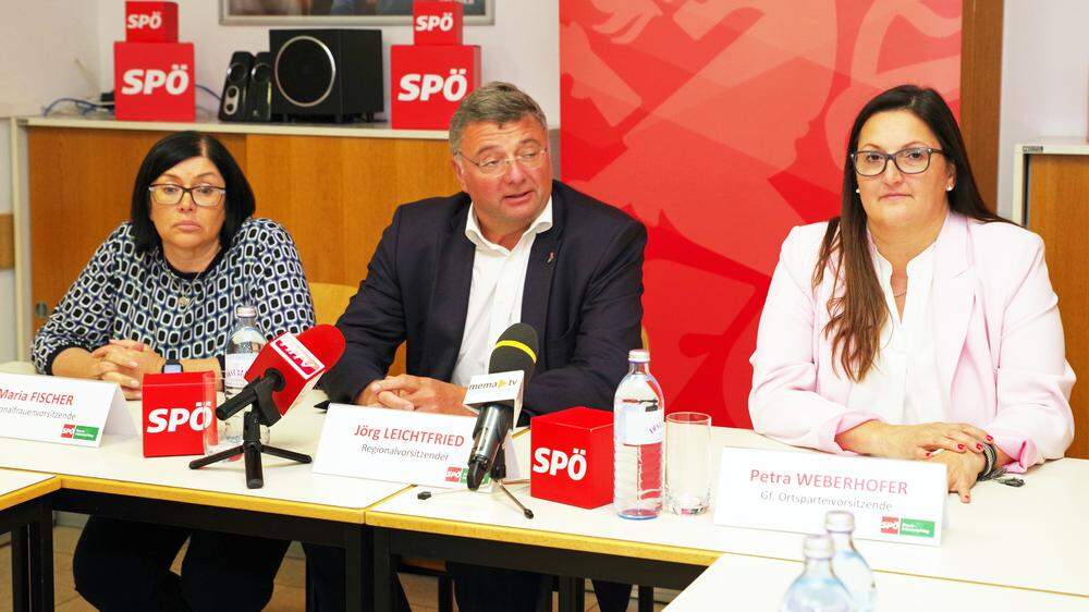 Frauenvorsitzende Maria Fischer, SPÖ-Regionalvorsitzender Jörg Leichtfried, Ex-Bürgermeisterin Petra Weberhofer