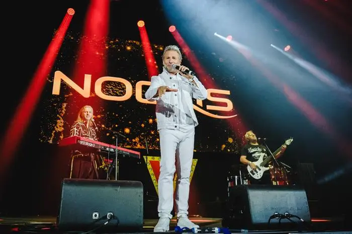 Die Nockis Zürich, Switzerland. 28th, October 2023. Die Nockis performs a live concert during Die Grosse Schlagerparty 2023 at Hallenstadion in Zürich. Here singer Gottfried Würcher is seen live on stage. Zürich Switzerland PUBLICATIONxNOTxINxDENxNORxFINxBEL Copyright: xGonzalesxPhoto/TilmanxJentzschx