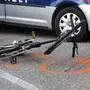 THEMENBILD: Illustration zum Thema „Fahrrad-Unfälle“. Im Bild ein Fahrrad-Unfall, aufgenommen am 07. Juli 2010, im Bezirk Melk.