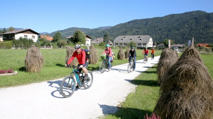 Die Klima- und Energiemodellregion (KEM) Althofen/Umgebung lud am Wochenende zur ersten KEM-Radsternfahrt. 