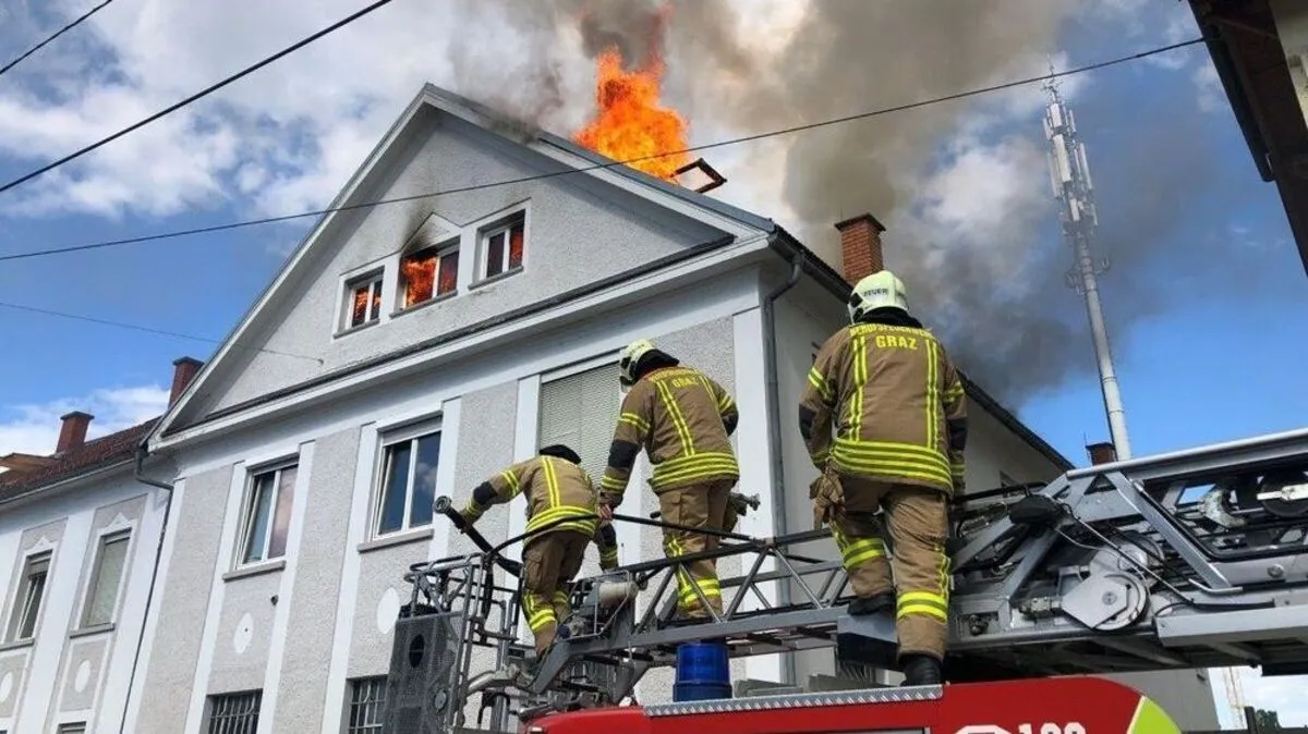 Wohnungsbrand im Juli in der Payer-Weyprecht-Straße