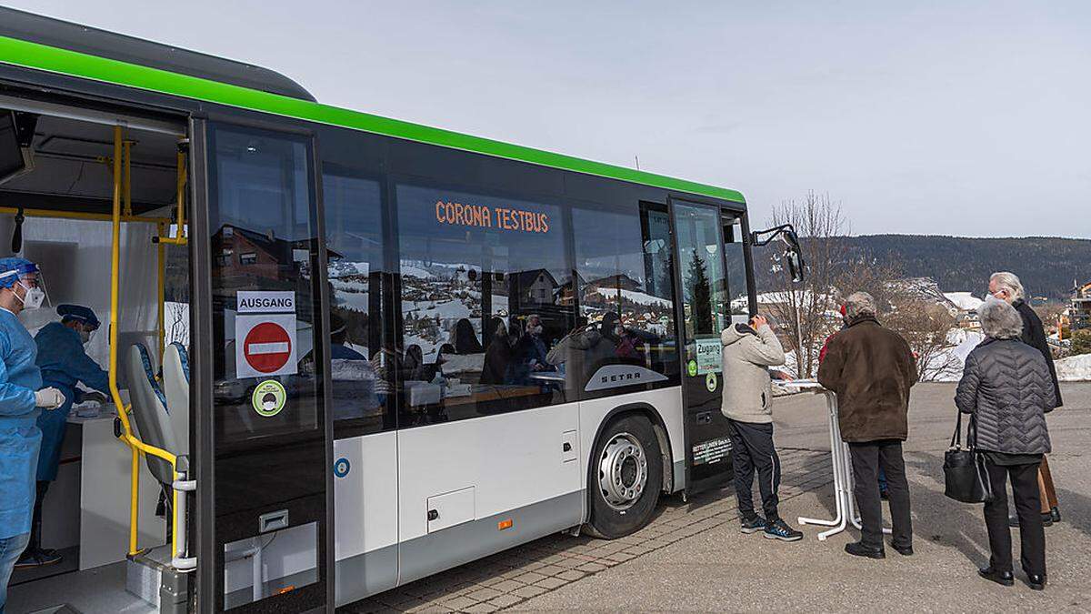 Der Corona-Testbus ist ab sofort verstärkt im Murtal unterwegs 