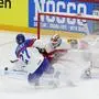 Österreich-Goalie David Kickert stoppte Sebastian Cederle
