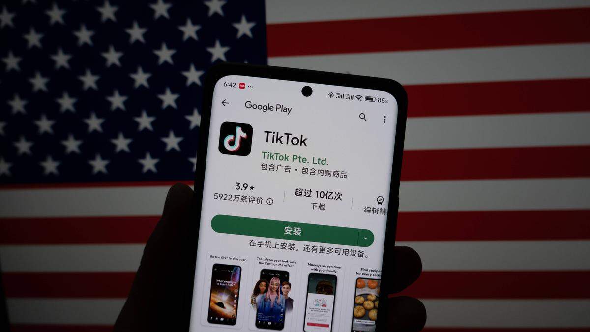 TikTok könnte es schon bald an den Kragen gehen 