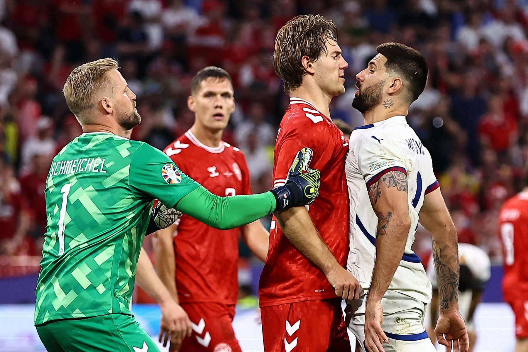 Dänemark - Serbien 0:0: Highlights: Kein Sieger und zwei aberkannte Treffer 