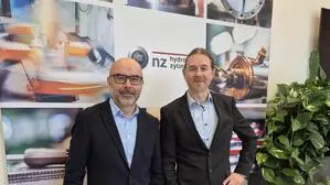 Die beiden Geschäftsführer Manfred Zwarnig und Heinz Kettner (rechts)