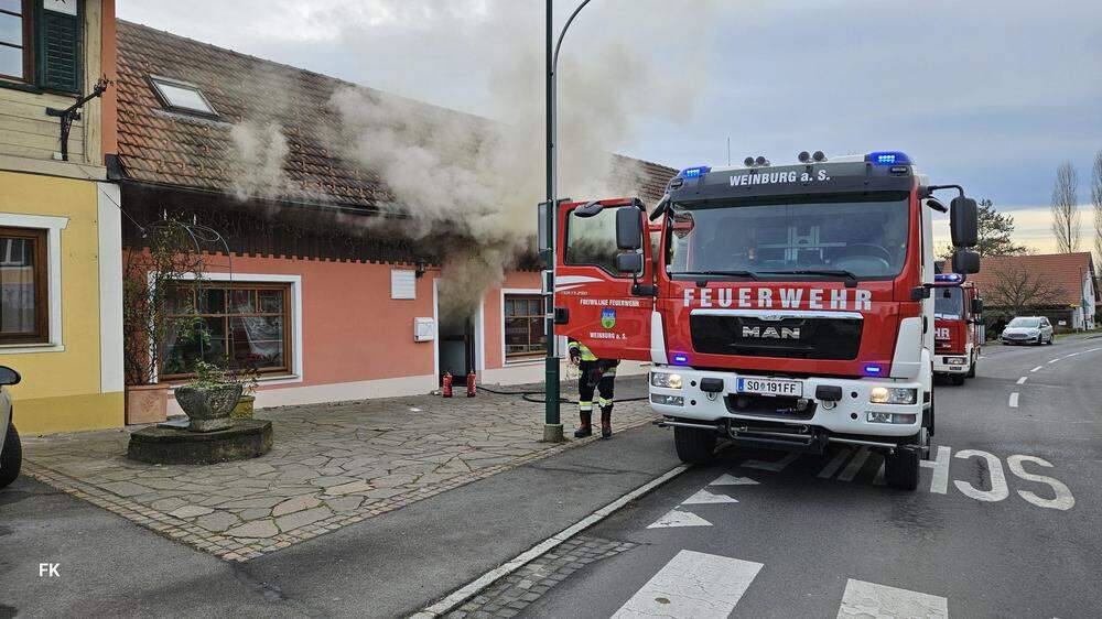 In Weinburg am Saßbach brannte ein Zimmer