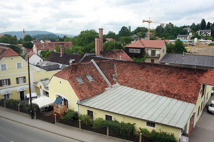 So sah das Kotzbeck-Areal mit "Hinterland" bis 2016 aus.