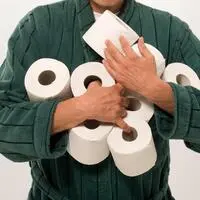 Zu wenig Klopapier für Häftlinge?