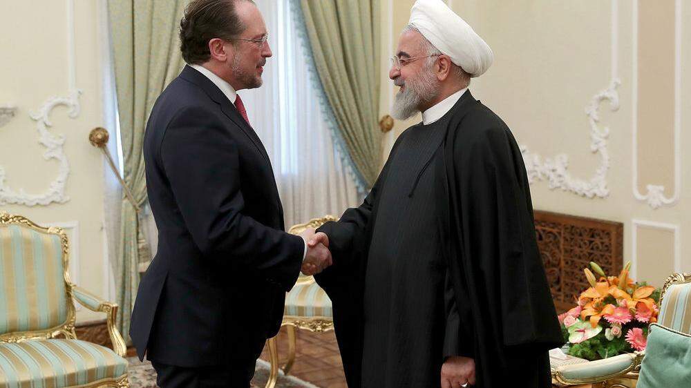 Alexander Schallenberg am Sonntag mit Irans Präsident Hassan Rouhani.