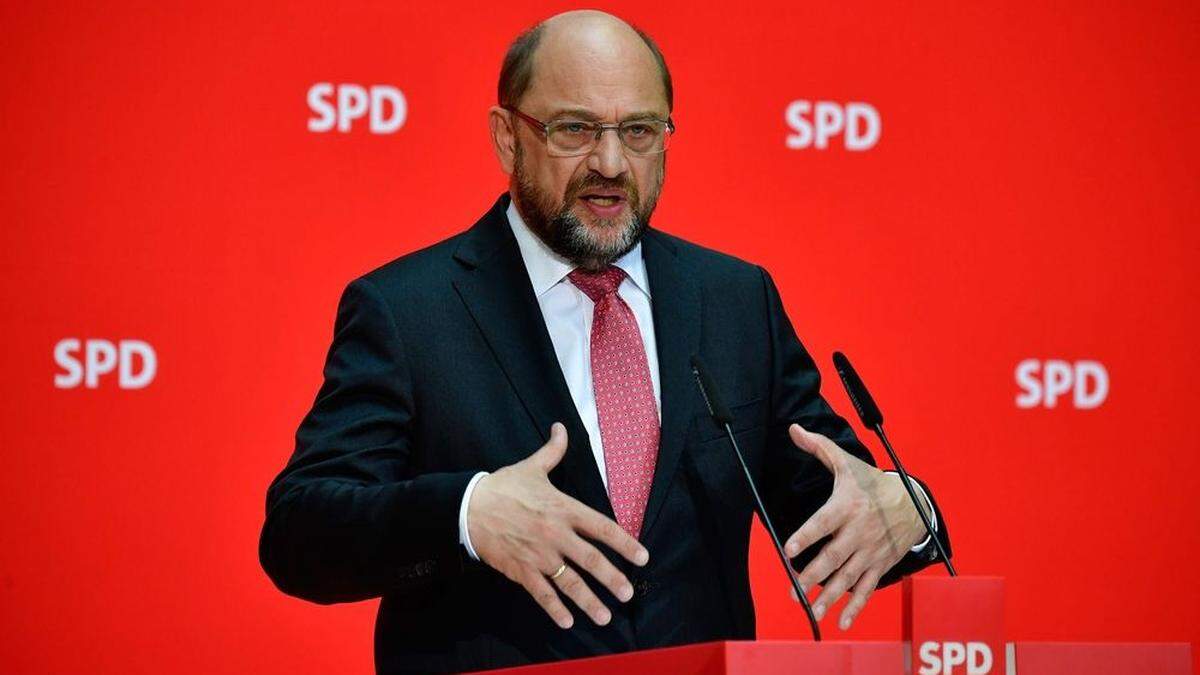 Schulz kündigt &quot;eine Aufarbeitung der letzten anderthalb Jahrzehnte.&quot; 