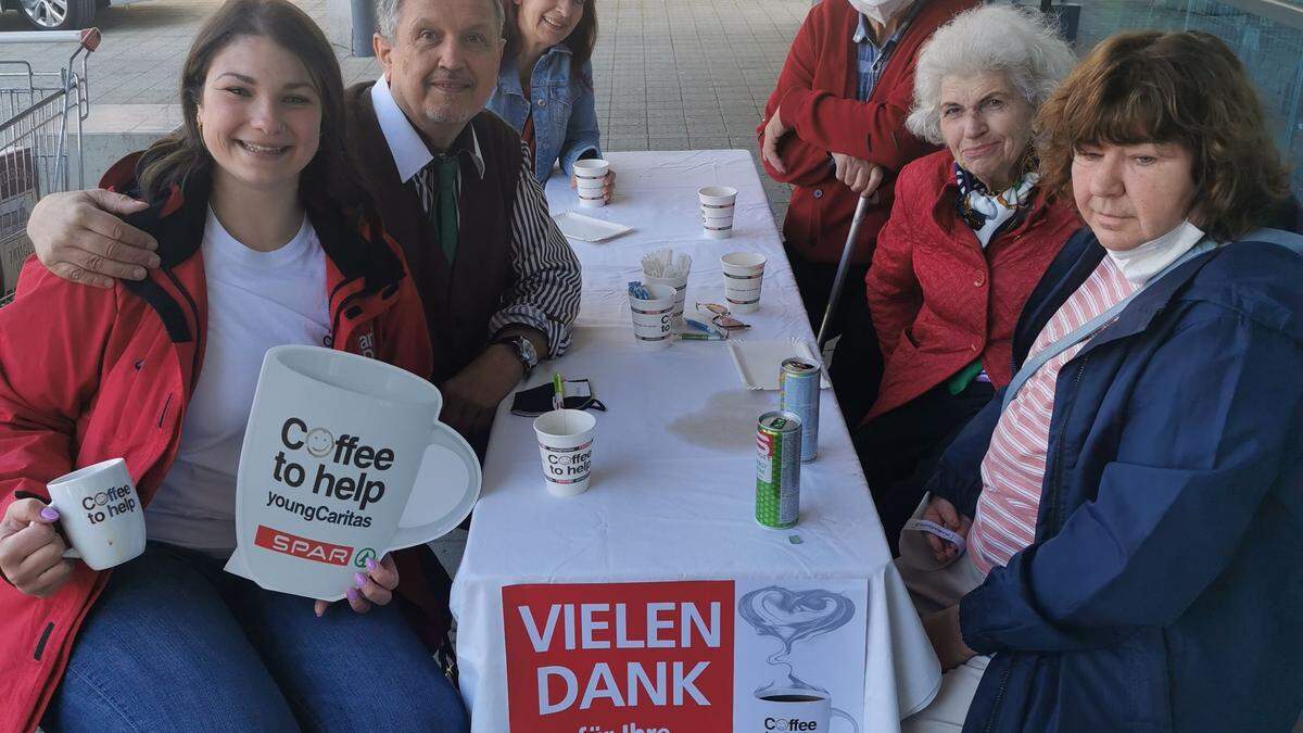 &quot;Abschiedskaffee&quot; beim SPAR in der Paul-Gerhardt-Straße in Klagenfurt: Marktleiter Heinz Gross geht in Pension