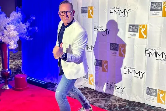 Klicken Sie sich durch die Fotos der Gala.