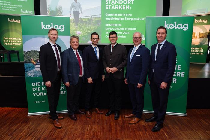 Danny Güthlein (Kelag-Vorstand), Gilbert Isep (Aufsichtsratsvorsitzender der Kelag), die Landespolitiker Sebastian Schuschnig, Martin Gruber und Reinhart Rohr mit Reinhard Draxler (Kelag-Vorstand)