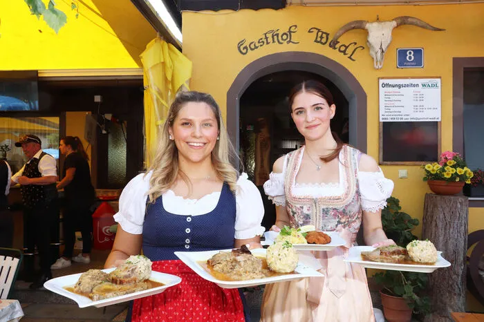 Für Speise und Getränke war bestens gesorgt!