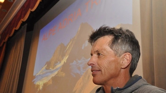 Die Naturfreunde Bärnbach und Köflach organisierten am gemeinsam mit dem Stadtmarketing der Stadtgemeinde Voitsberg einen Vortrag von Herbert Raffalt (Foto), der in einem Lichtbildervortrag die Schönheit des „Alpe-Adria-Trails“ in den Voitsberger Stadtsälen präsentierte.