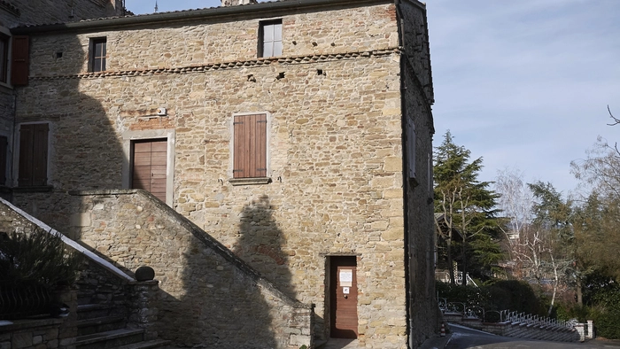 Ein einfaches Steinhaus - in Predappio steht Benito Mussolini Geburtshaus