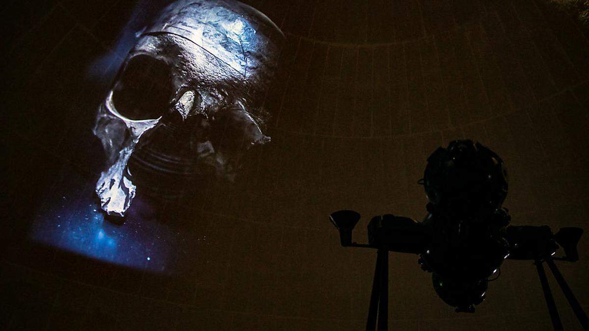 Das Planetarium Klagenfurt wurde zur Bühne für &quot;Dark Places&quot;