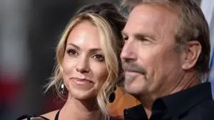 Kevin Costner und Noch-Ehefrau Christine liefern sich eine Schlammschlacht