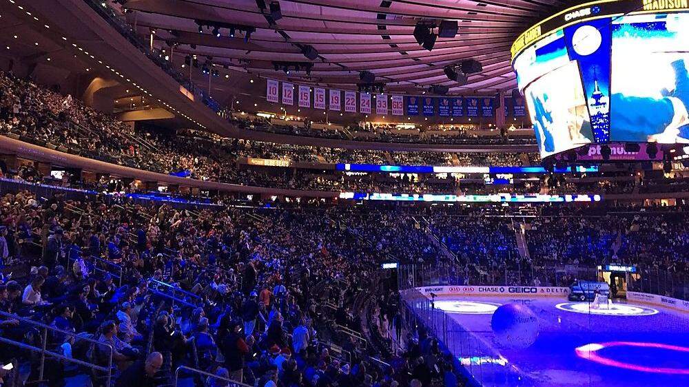 Der Madison Square Garden in New York ist nicht nur Heimstätte von NHL-Eishockey-Klub New York Rangers. Auch NBA-Basketball-Klub New York Knicks tragen hier ihre Heimspiele aus